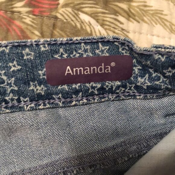 𝑮𝑽 6 Custom Rare Star Print Raw Hem Mom Amanda Blue White Shorts - Picture 10 of 11